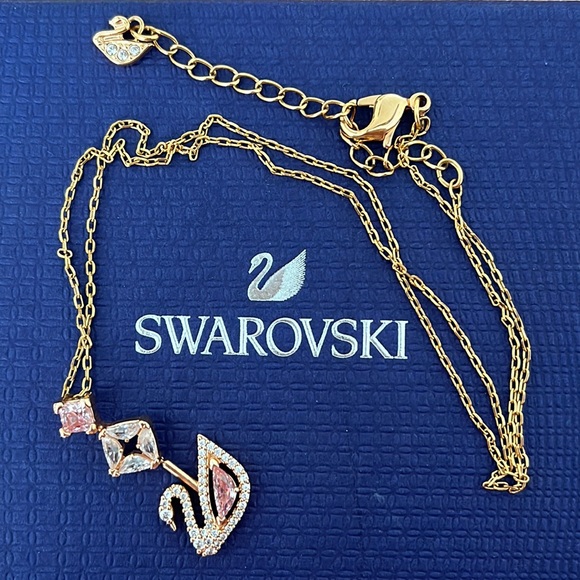 Swarovski Dazzling Swan Y Necklace - Picture 5 of 5